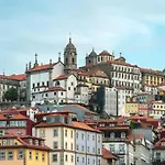Spacious Modern Apartment In Porto