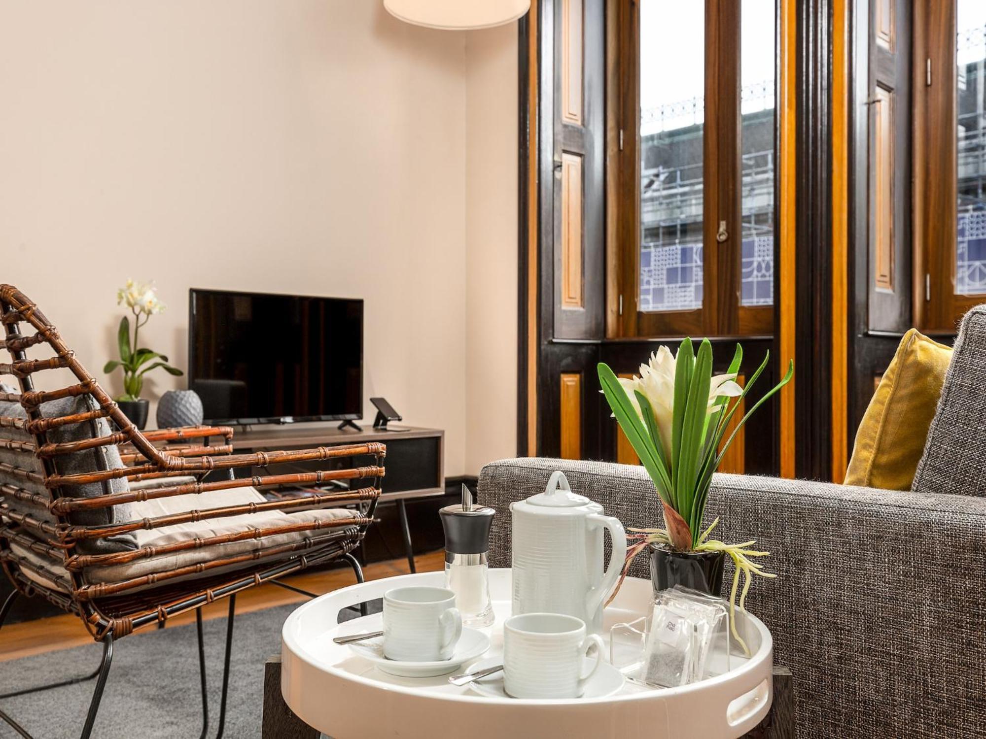 Spacious Modern In Apartamento